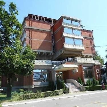 Hotel Timok Knjazevac エクステリア 写真