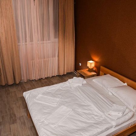 Hotel Timok Knjazevac エクステリア 写真